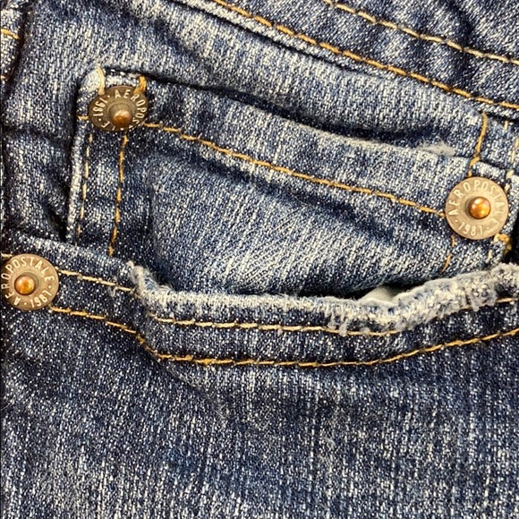 Aeropostale Chelsea Low Rise Medium Wash Bootcut Jeans - Picture 10 of 13